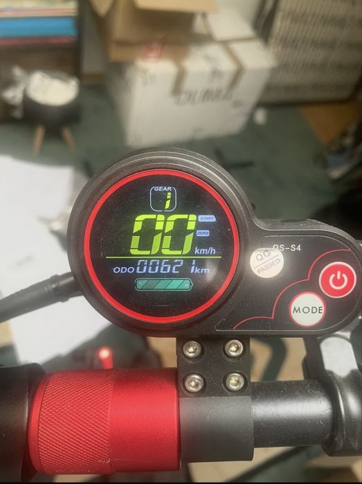 vand trotineta electroca zero 9