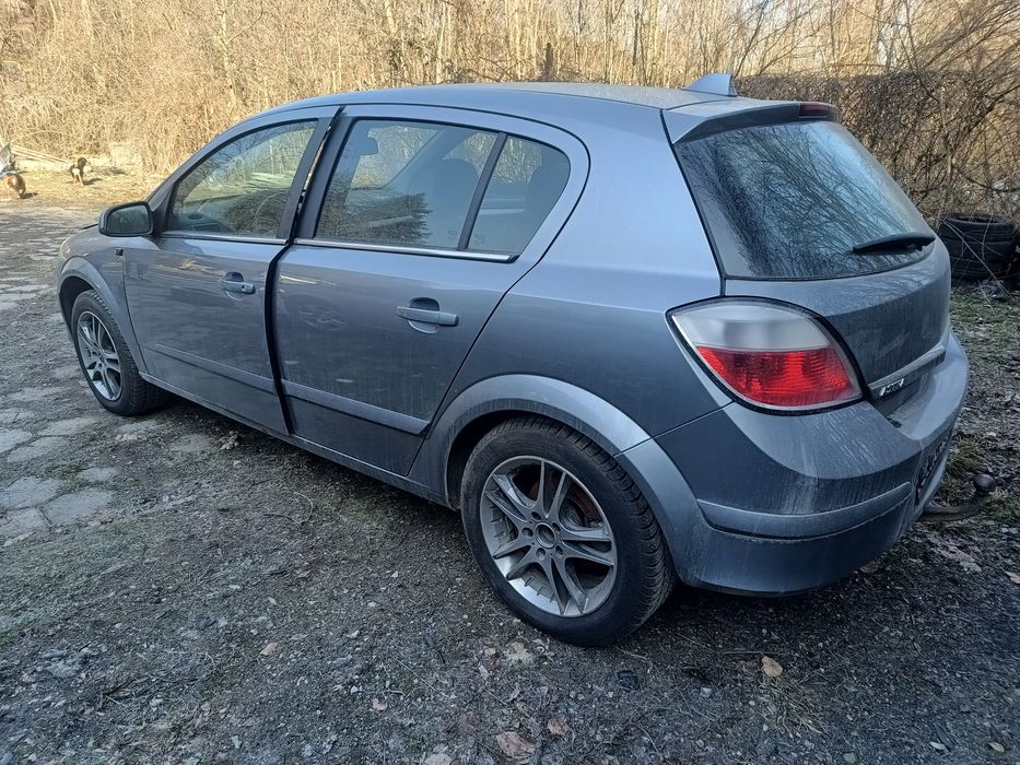 Опел Астра Х хечбек (1.9/150)НА ЧАСТИ!!!