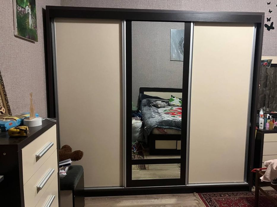 Етокхона мебели гарнитур