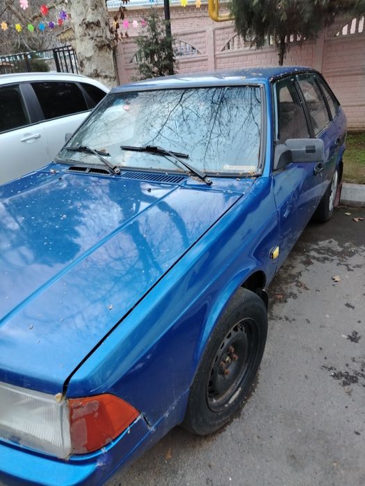 Автомобиль москвич