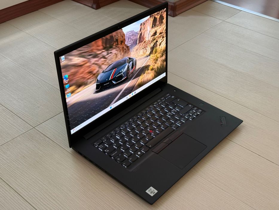 Лаптоп 15.6’OLED 4K Touch i7-10850H 32GB DDR4 Lenovo Thinkpad X1 Extreme Gen 3 GTX 1650TI Max-Q  512GB SSD