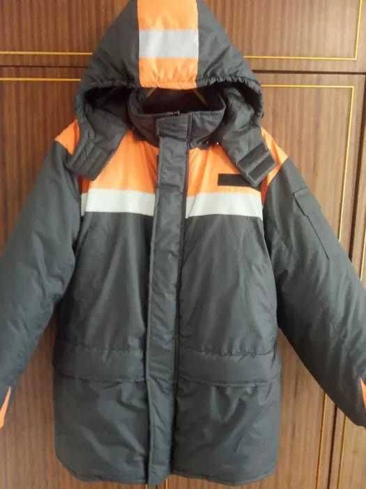 Куртка утепленная размер 52-54