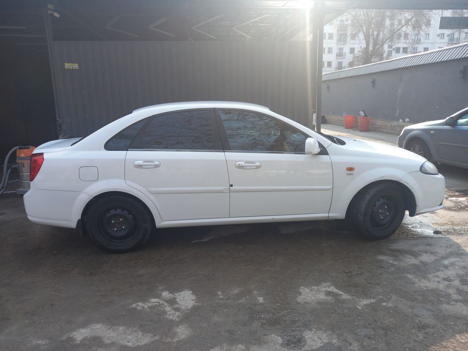 Jentraaa 2017 yil aftomat 270 probeg