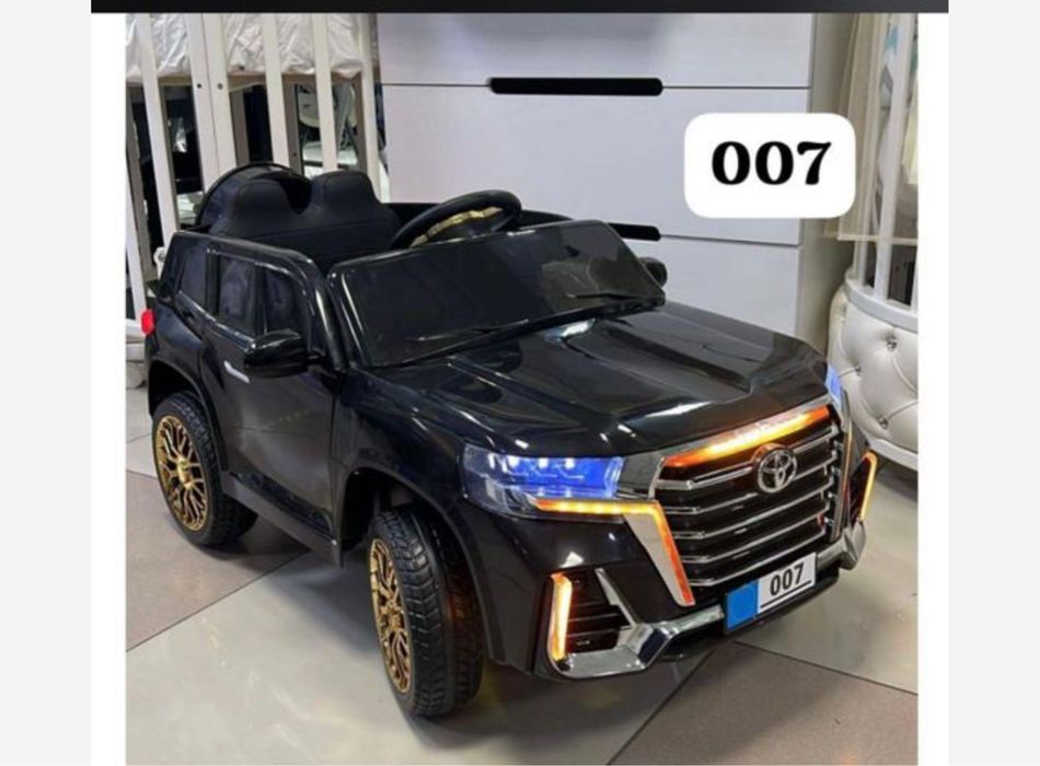 Электромобиль детский