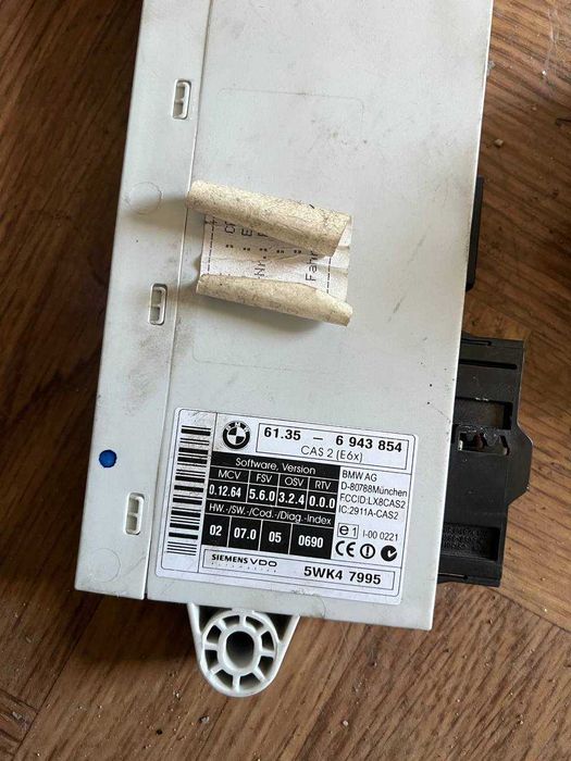 Calculator Modul control Motor ECU CAS2 BMW E60 E61 cheie