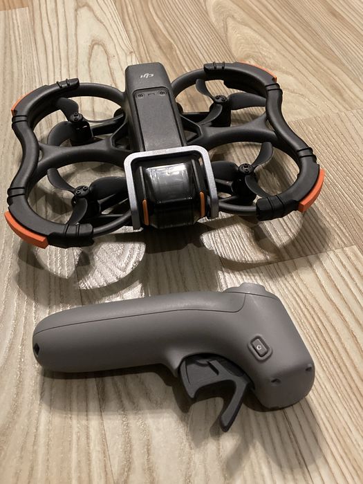 Drona DJi Avata 2 • FPV Ochelari + RC Motion 3 • Fly More Combo