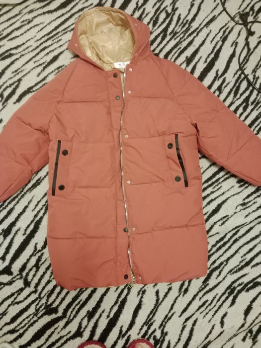 Женские куртки, безрукавка, ветровка