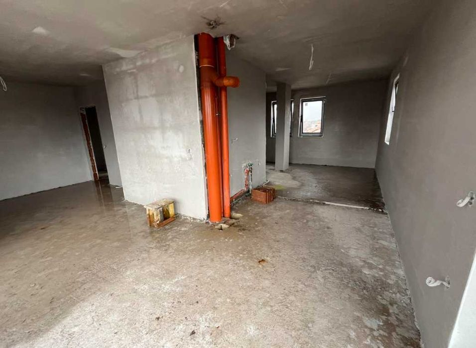 Продава се Четиристаен апартамент в Пловдив, Коматевски възел - 134 кв.м за 1406 €/кв.м - Снимка #3