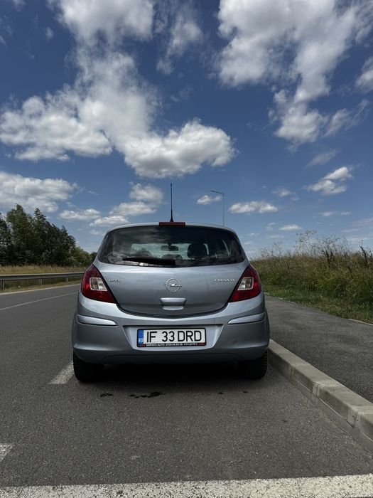 Opel corsa-d  1,4 benzina an 2008