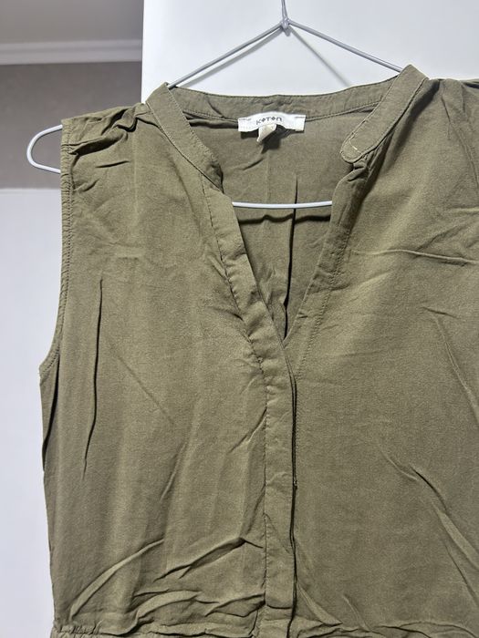 Продаю комбез хаки цвет