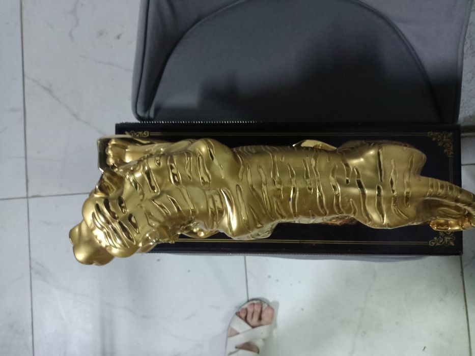 Сувенир Тигр золотой