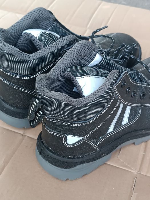 Спец обувь разм. 41