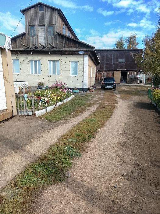 Продается дом с участком