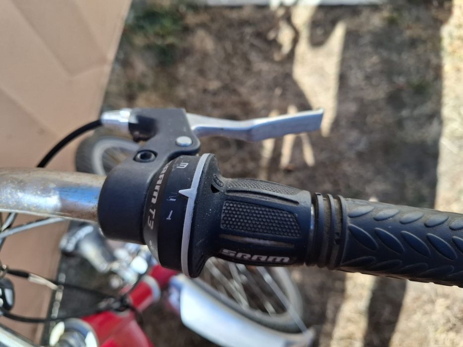 Bicicletă damă / oraș Ariston, cu coș cumpărături, cadru jos