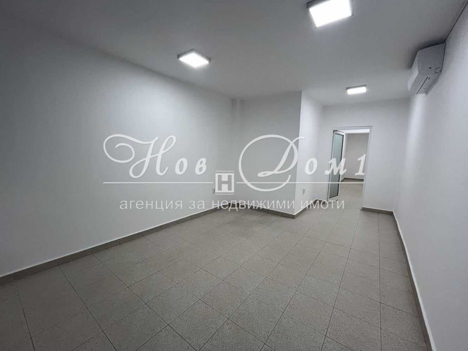 Дава се под наем Офис в Варна, Център - 100 кв.м за 890 € - Снимка #2