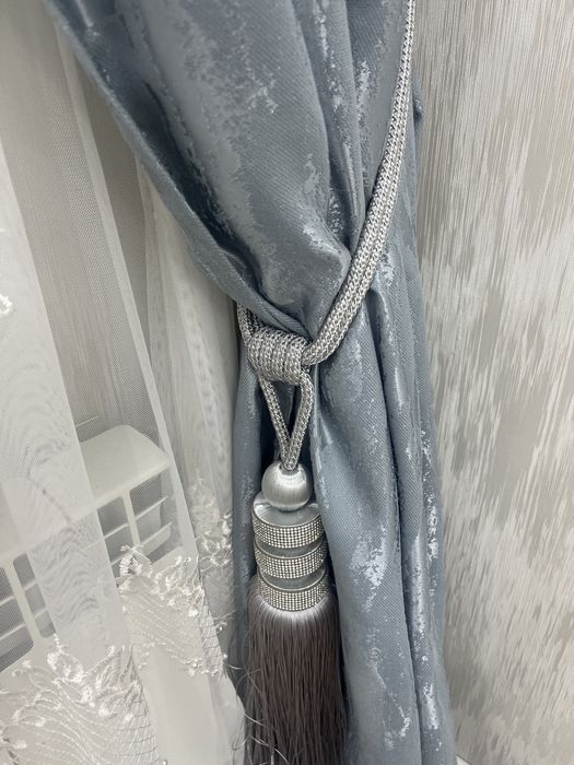 Заневеска тюль и теневой вместе с аксесуарами