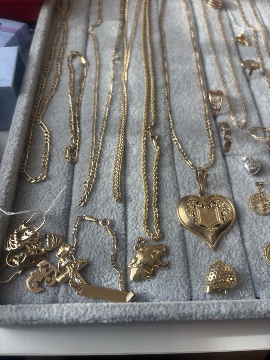 Златни изделия от 14 каратово злато