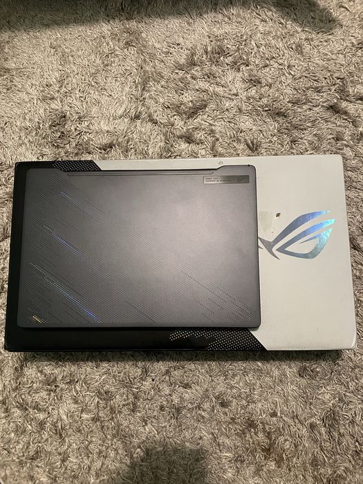 Vand laptop asus rog zephyrus g14 ryzen 7 4800hs gtx 1650