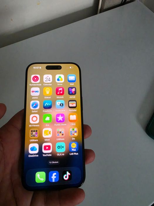 Vand iphone 16 pro