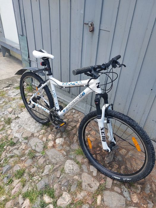 Vând bicicleta de dama HAIBIKE