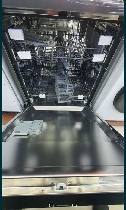 Турецская посудамоечныя машина от фирмы Ziffler posudamoyka