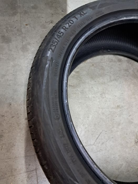 Anvelope second vara 235 45 R20 Continental 2023