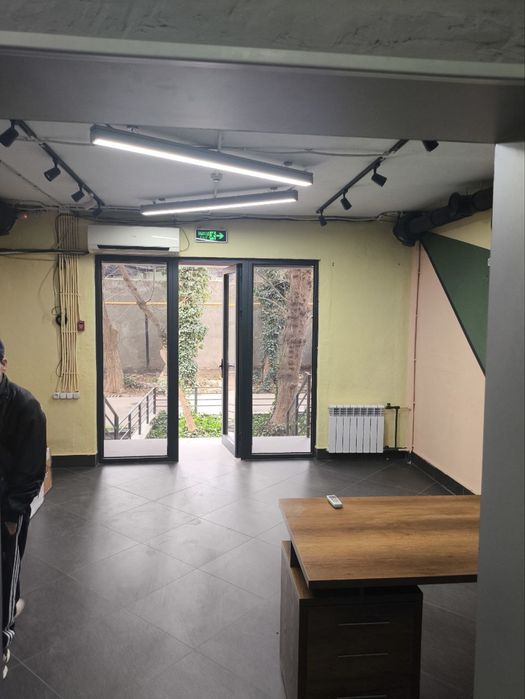 Аренда под Офис Ориентир Ойбек Метро 65м2 1200 USD