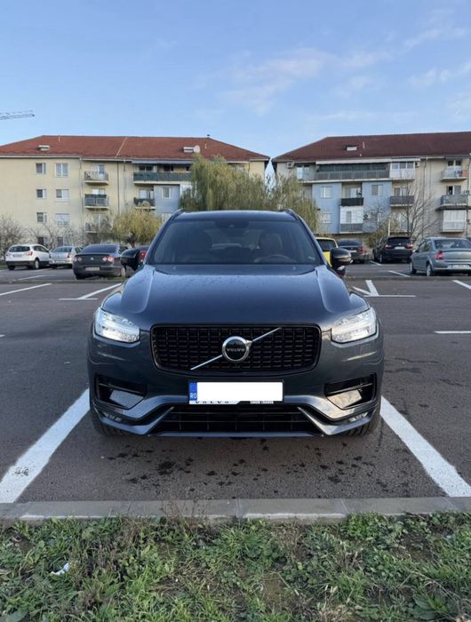 Volvo XC90 B5 R-Design 2022 Craiova • OLX.ro