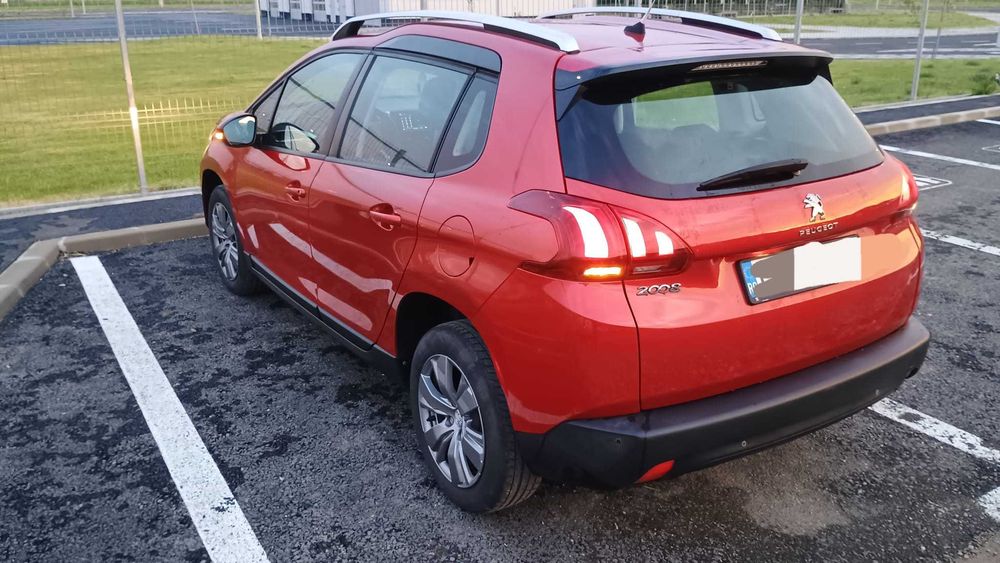 Peugeout 2008 Facelift 1.5 BlueHDI, prima înmatriculare 10.01.2020