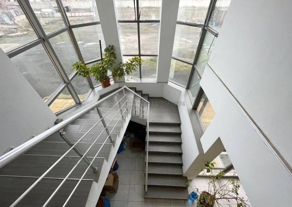 Продава се Промишлена сграда в Камено - 19000 кв.м за 79 €/кв.м - Снимка #7