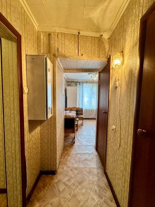 Продажа 1 комн. кв. - мкр . Степной -2, дом 3