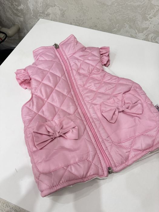 1 жас қыз балаға киімдер.Әрқайсысы 1000 тгден