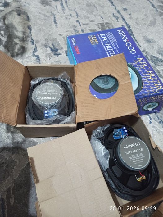 Kenwood 320 wat sotiladi yangi