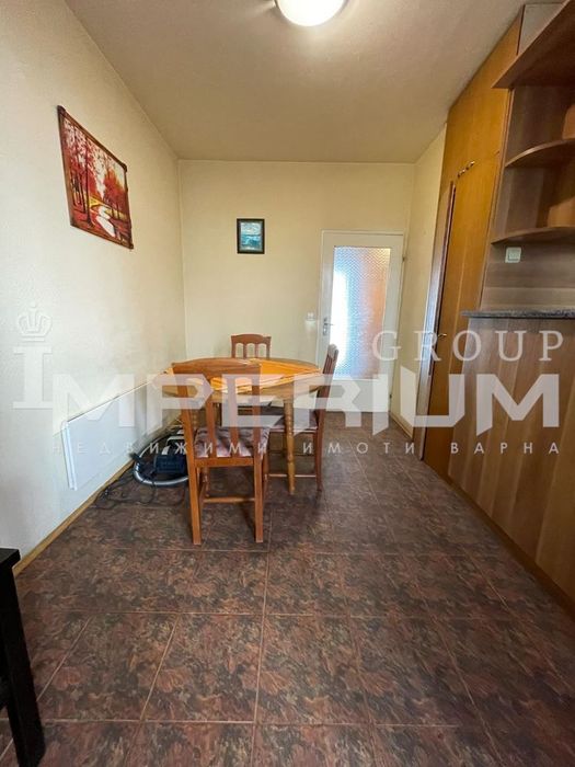 Дава се под наем Четиристаен апартамент в Варна, Цветен квартал - 92 кв.м за 459 € - Снимка #4