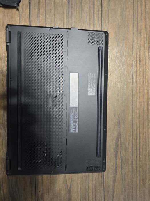 Laptop Asus Rog M16