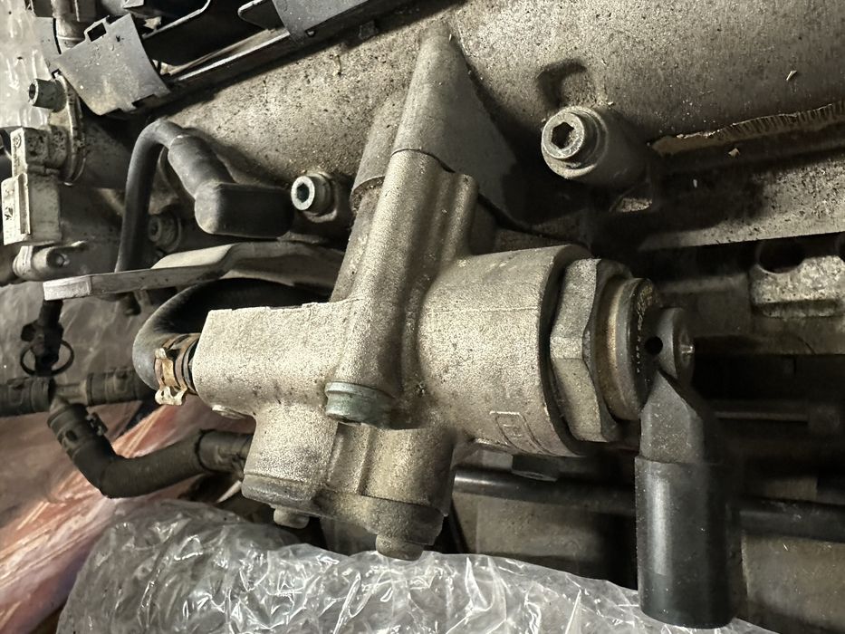 Помпа високо налягане 1.6 фси Голф 5 Туаран