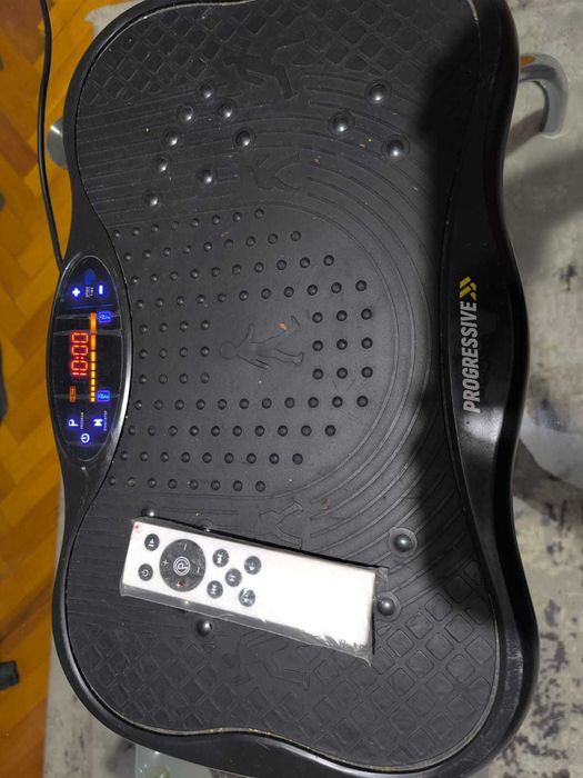 Aparat vibromasaj PROGRESSIVE Fitness