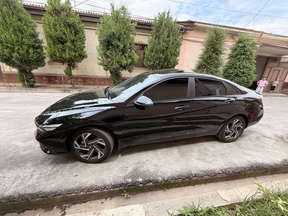 Hyundai elantra 2024 2.0 LUXE korea