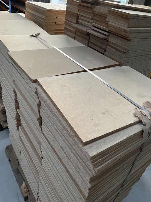 Polite pal pretaiat pentru rafturi depozit 66.5 x 43  sau 50 cm