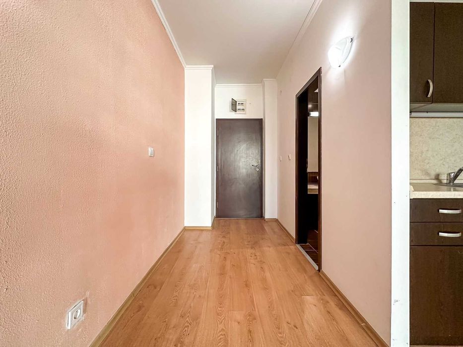 Продава се Двустаен апартамент в Бургас, Меден рудник - зона А - 70 кв.м за 510 €/кв.м - Снимка #2