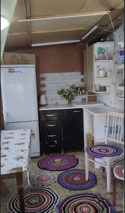 Продам дачу в цветущим саду