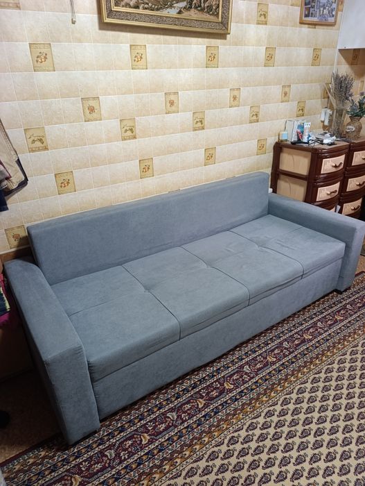 Продам диван как новый