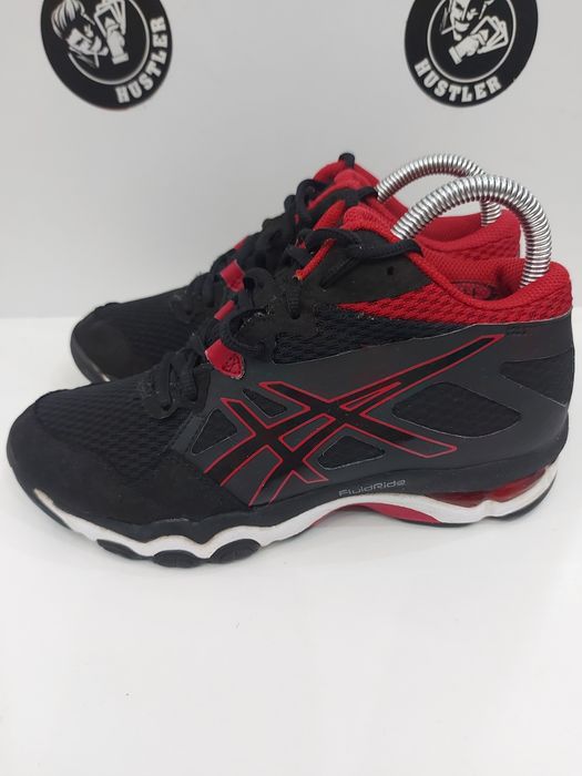 Маратонки ASICS. Номер 37.5