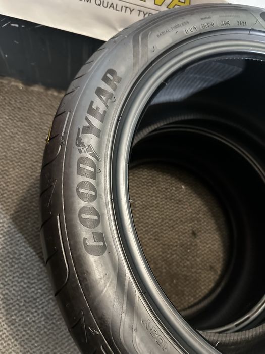 anvelope goodyear 215 60 17 - Piese auto de vânzare | OLX.ro