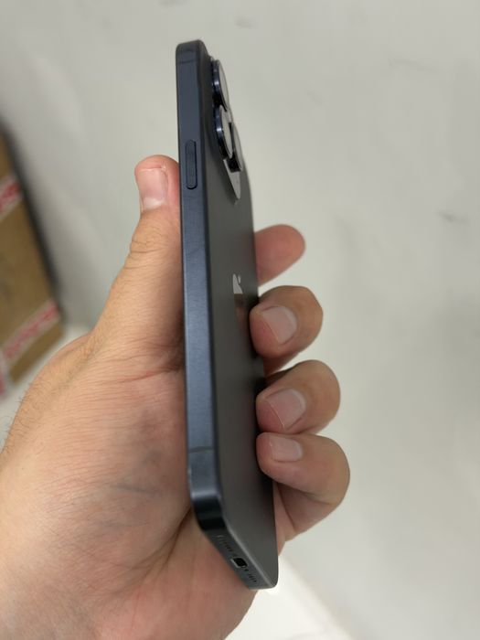Iphone 15 Pro Max 256 гб 84%
