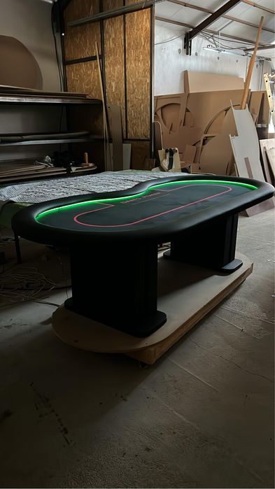 Masa poker la comanda CustomTables.eu modele stoc mese poker scaune