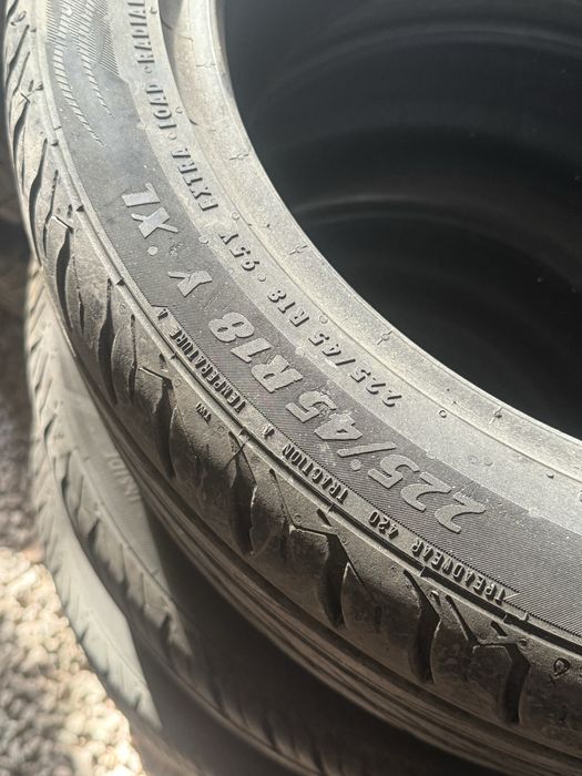 Летняя резина 225/45R18