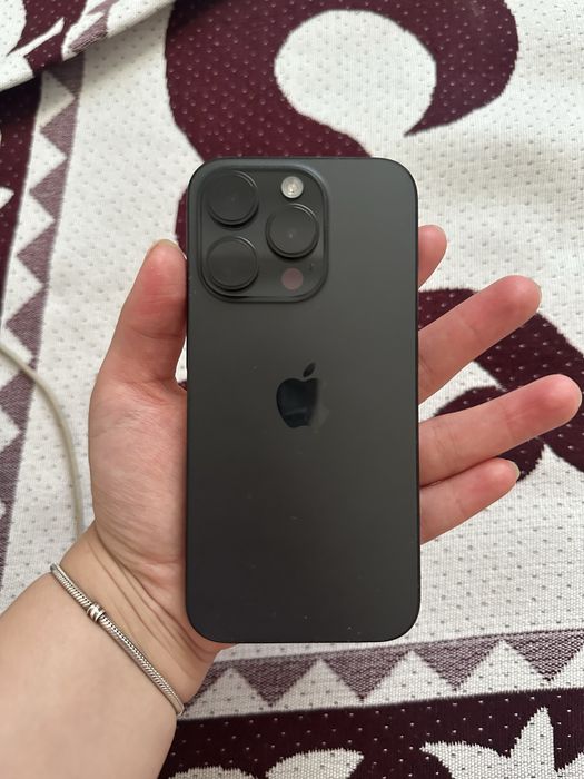 Iphone 15 pro.