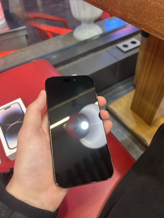 Продам Iphone 14 pro 256gb