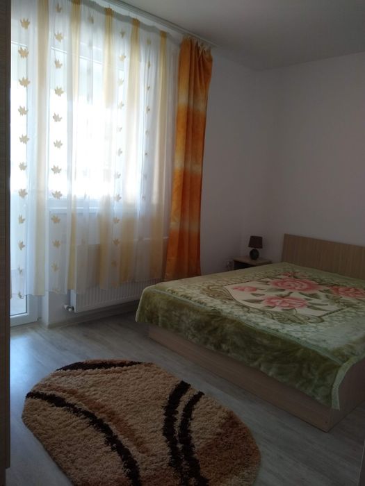 Vând apartament doua camere
